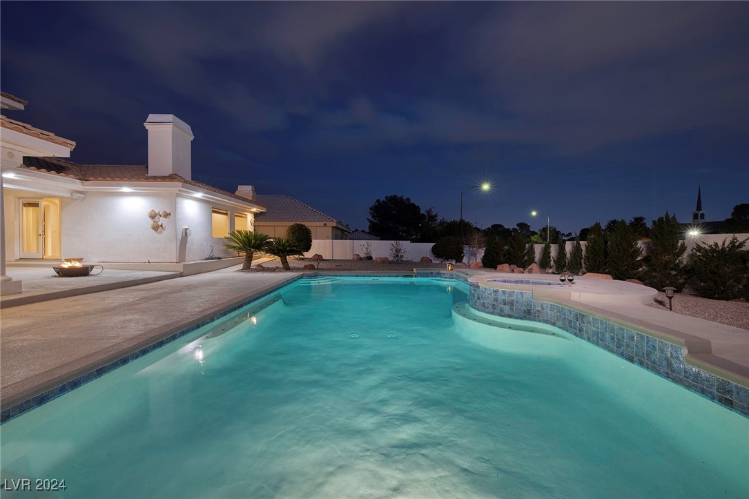 7421 Silver Palm Avenue