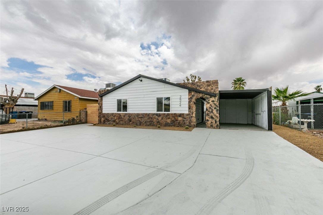 2524 Herrod Drive, North Las Vegas, Nevada image 8