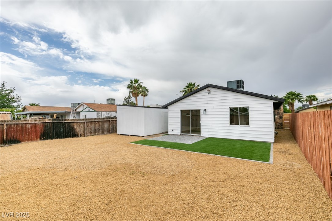 2524 Herrod Drive, North Las Vegas, Nevada image 6