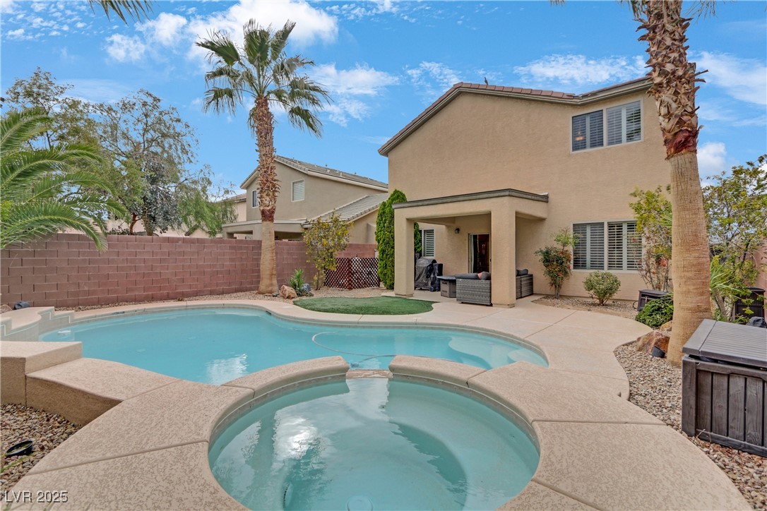 2445 Rue Royale St, Henderson, Nevada image 2