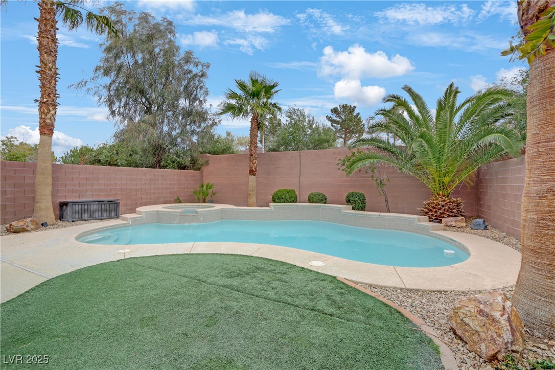 2445 Rue Royale St, Henderson, Nevada image 47