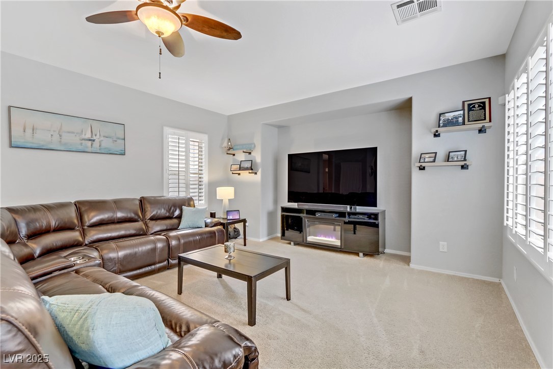 2445 Rue Royale St, Henderson, Nevada image 13