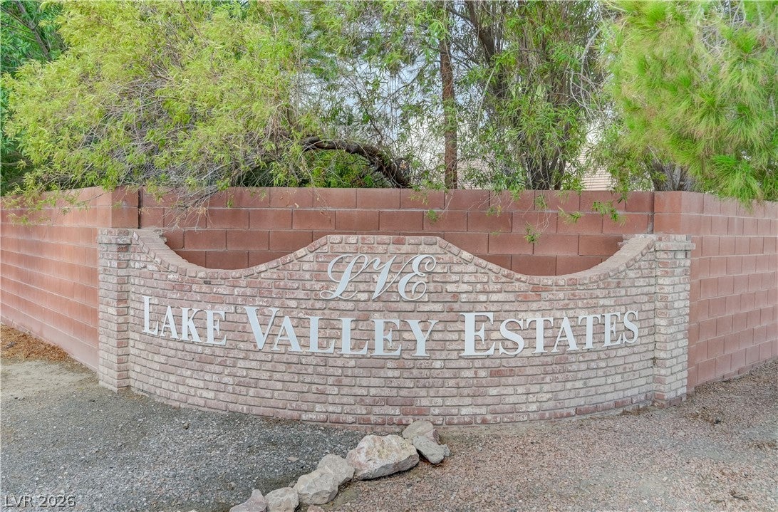 1461 Lake Valley Drive