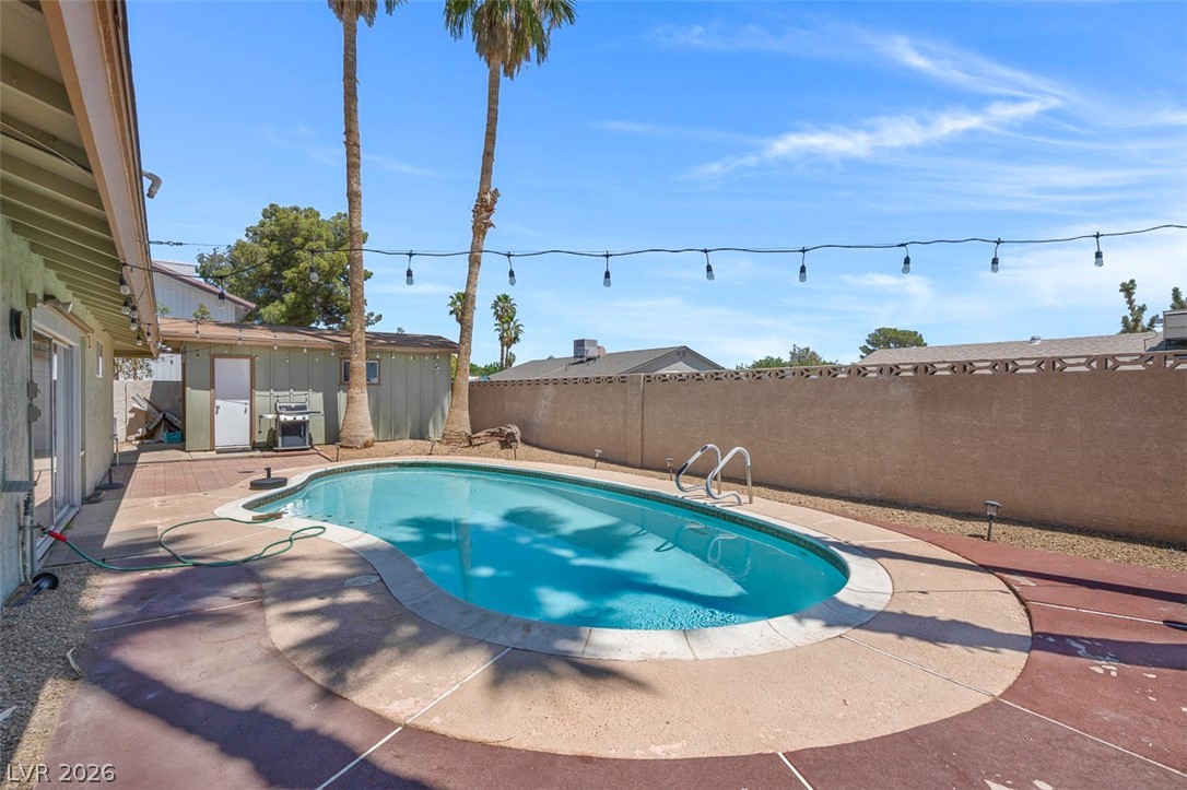 1535 Mancha Drive