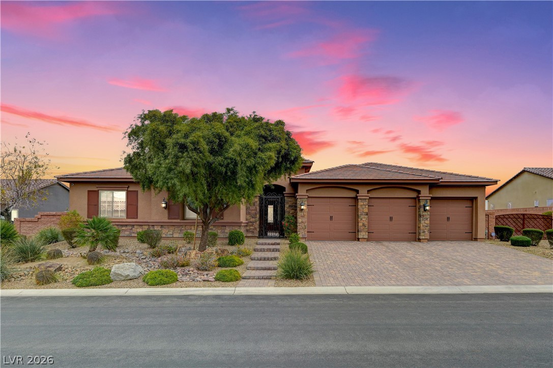 8342 Agave Bloom Street