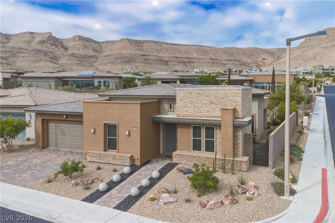 Properties 2 6759 Ivory Sage Street