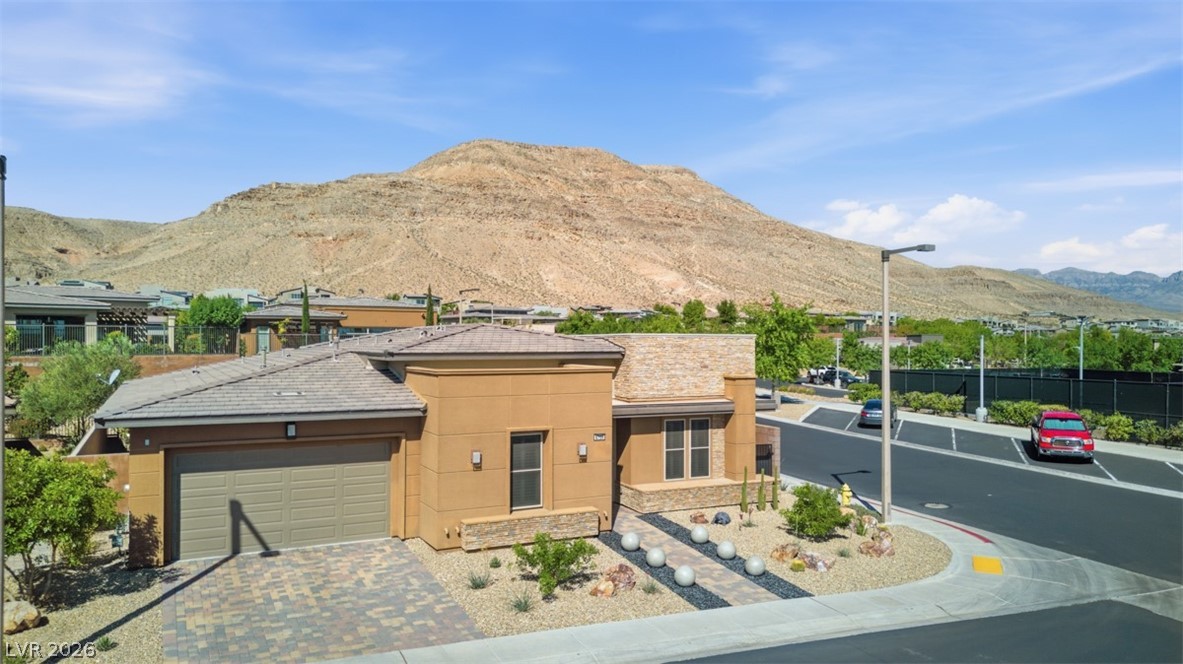 6759 Ivory Sage Street