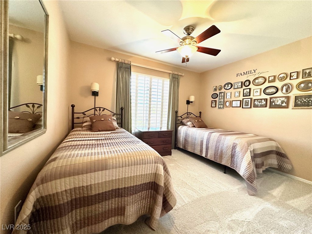 11025 Hawk Valley Avenue, Las Vegas, Nevada image 15