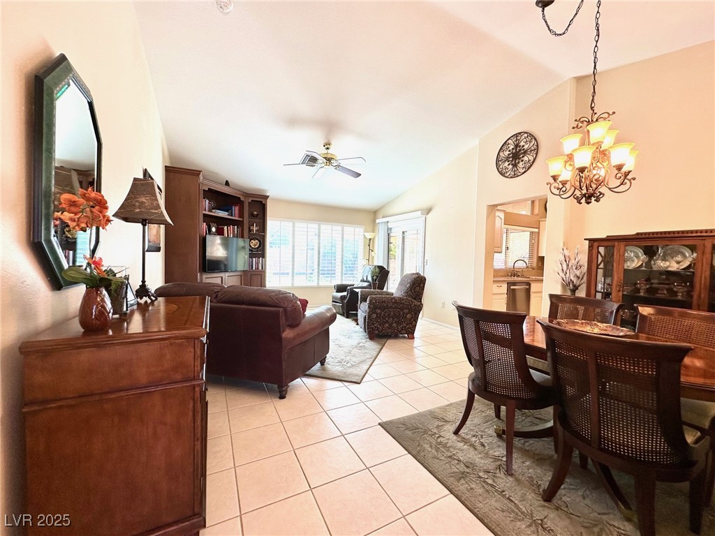 11025 Hawk Valley Avenue, Las Vegas, Nevada image 4