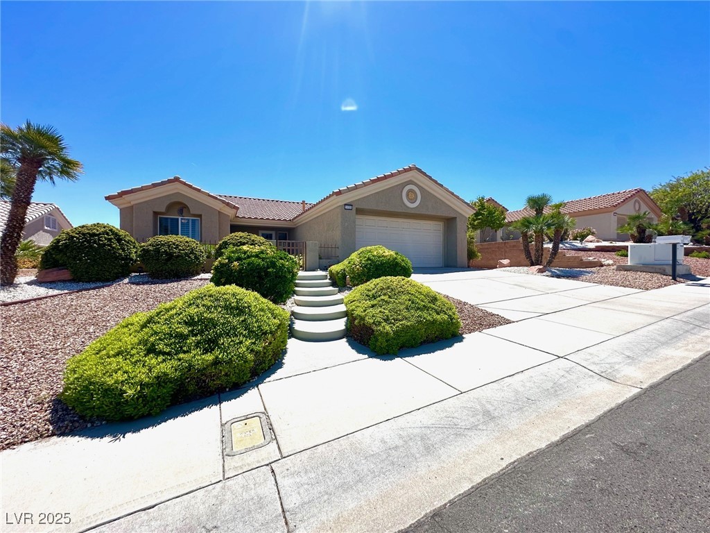 11025 Hawk Valley Avenue, Las Vegas, Nevada image 1