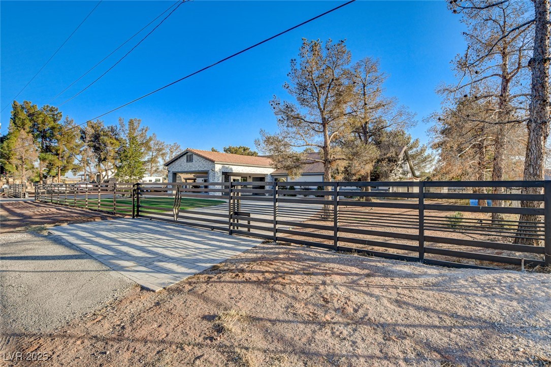 5353 Dorrell Lane, Las Vegas, Nevada image 4