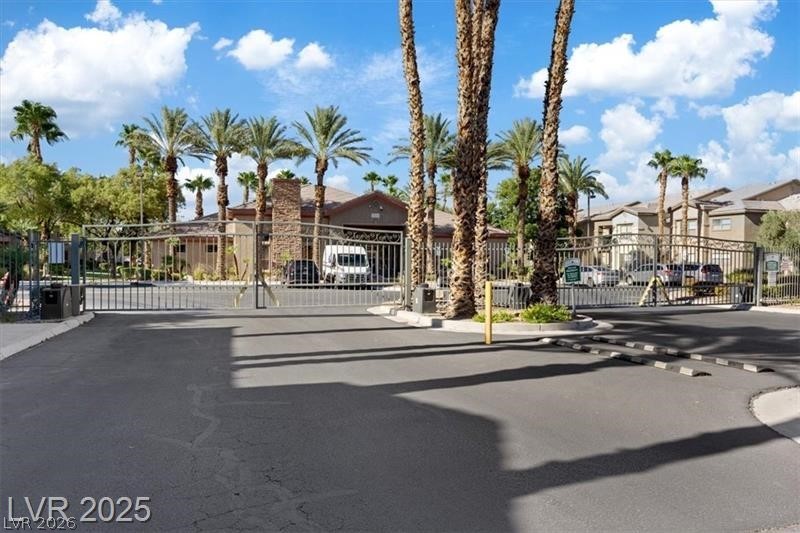 8000 W BADURA Avenue 1020