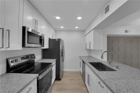 Condo For Sale - 8101 W Flamingo Road #2152<br/> Las Vegas, NV 89147