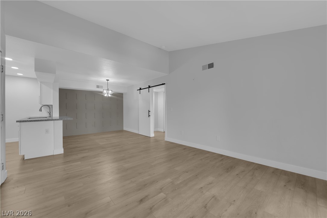8101 W Flamingo Road 2152