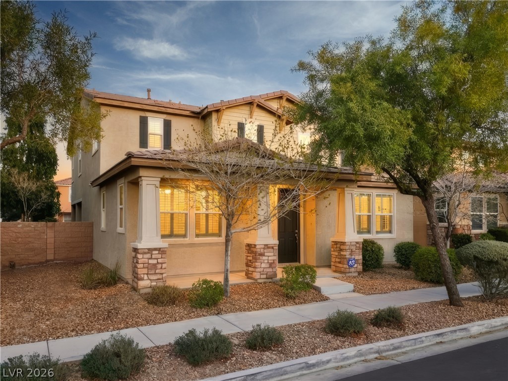 2064 Thames View Street