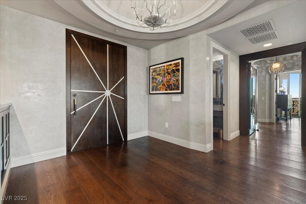9101 Alta Drive 801