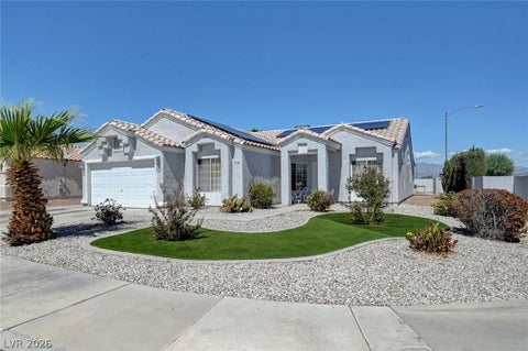 Homes For Sale - 1508 Watercreek Drive<br/> North Las Vegas, NV 89032
