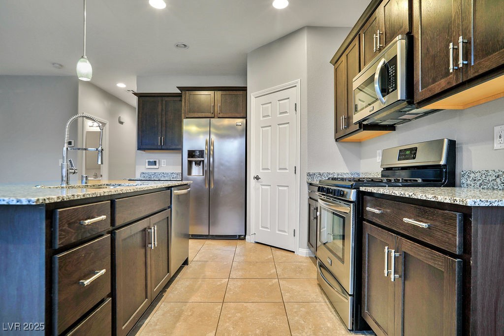 Las Vegas, Nevada 89149, United States, 3 Bedrooms Bedrooms, ,3 BathroomsBathrooms,Residential,Active,123018