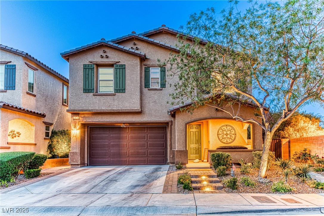 2874 Shining Sun Way
