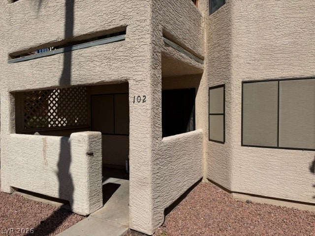 829 Rock Springs Drive 102