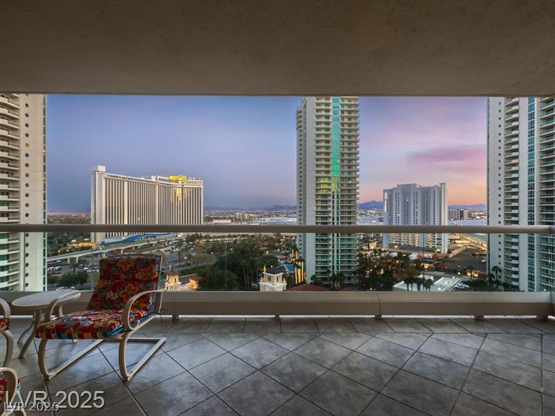2747 Paradise Road 1505