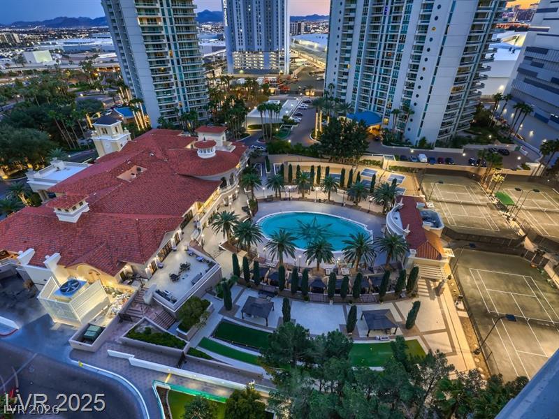 2747 Paradise Road 1505
