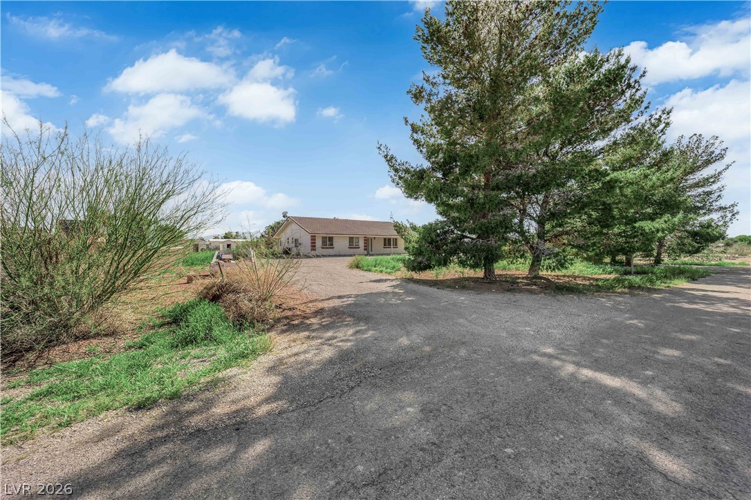 641 Shady Lane