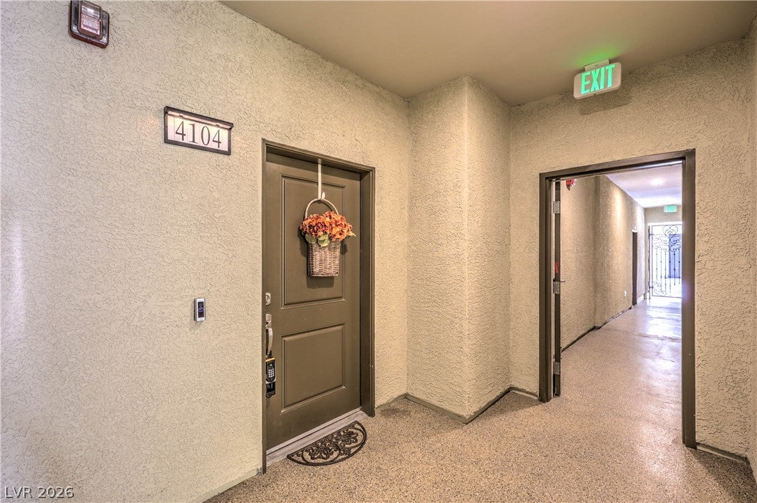 2555 Hampton Road 4104