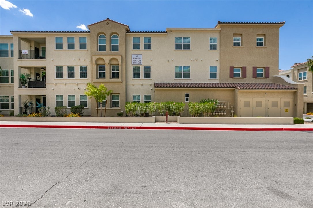 2555 Hampton Road 4104