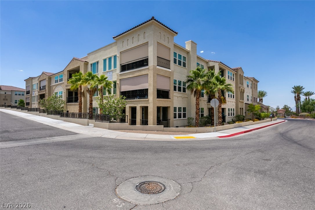 2555 Hampton Road 4104