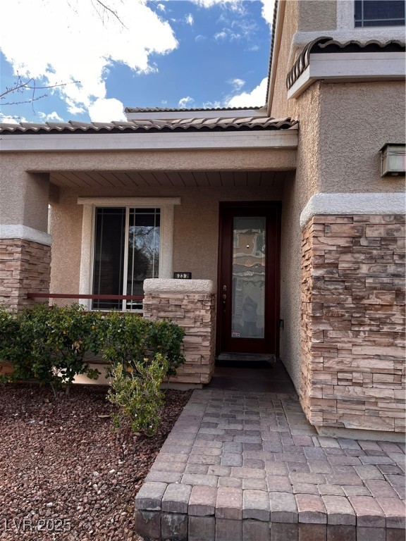 6237 Glimmering Light Avenue