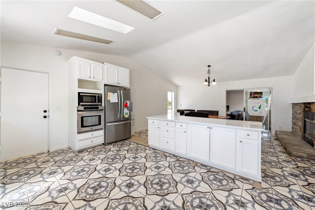 581 W Betty Avenue, Pahrump, Nevada image 8