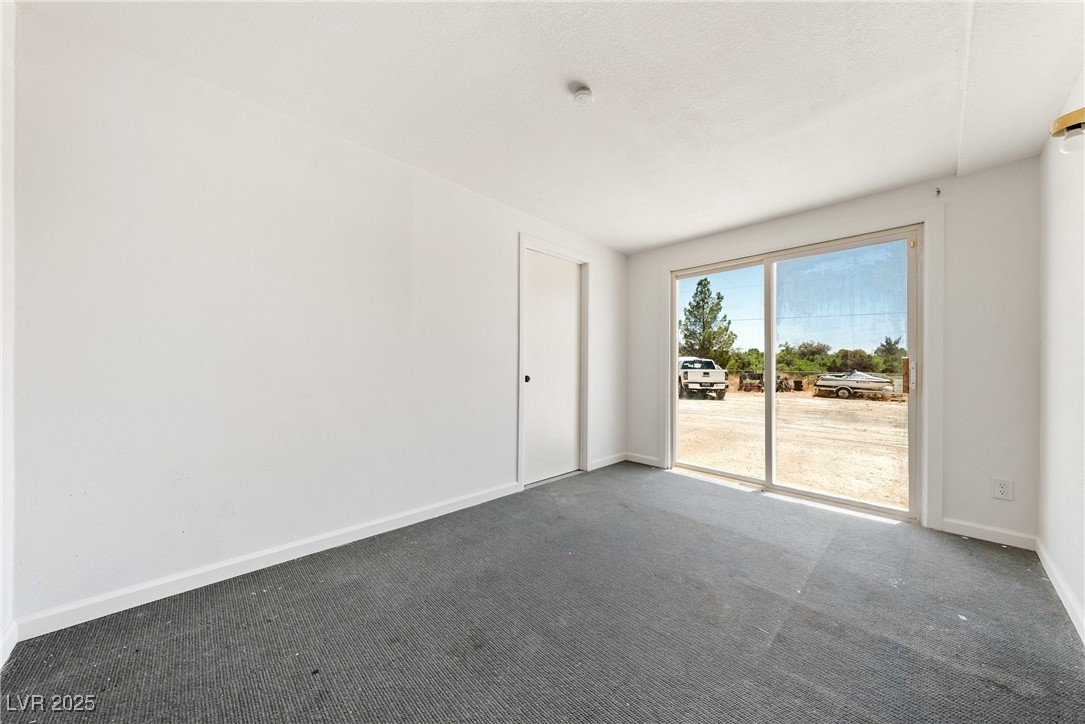 581 W Betty Avenue, Pahrump, Nevada image 28
