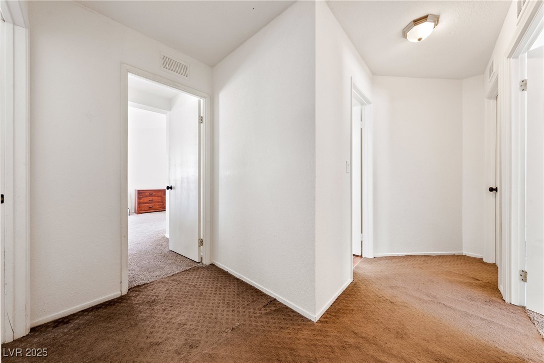 581 W Betty Avenue, Pahrump, Nevada image 24