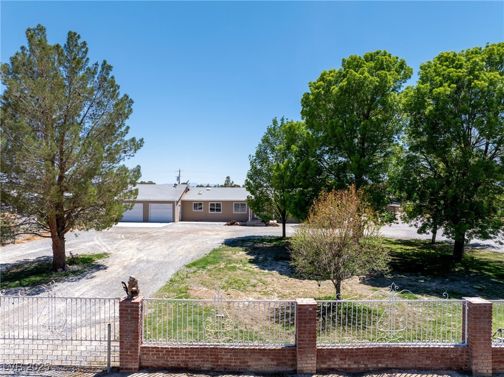 581 W Betty Avenue, Pahrump, Nevada image 6