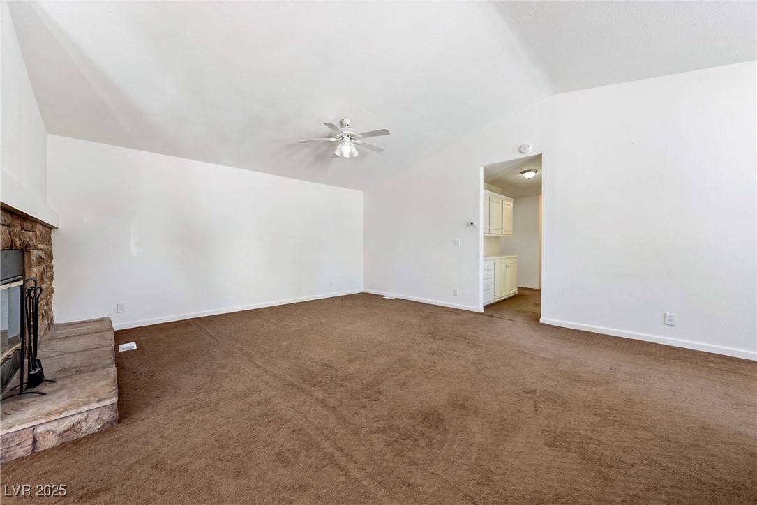 581 W Betty Avenue, Pahrump, Nevada image 11