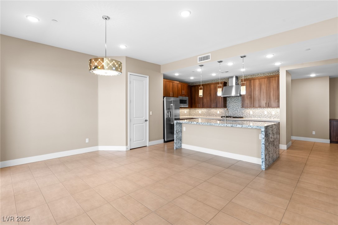 Properties 3 4288 Veraz Street 0