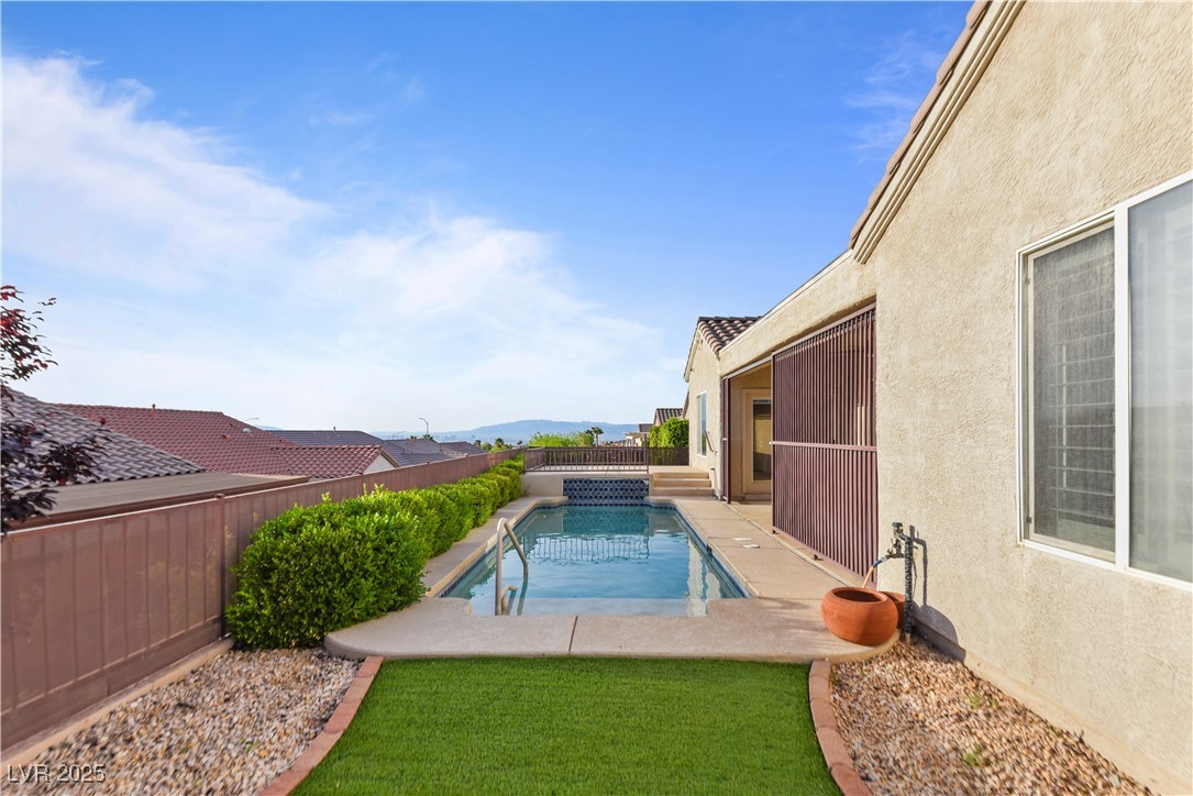 2215 Bannerwood Street, Henderson, Nevada image 2