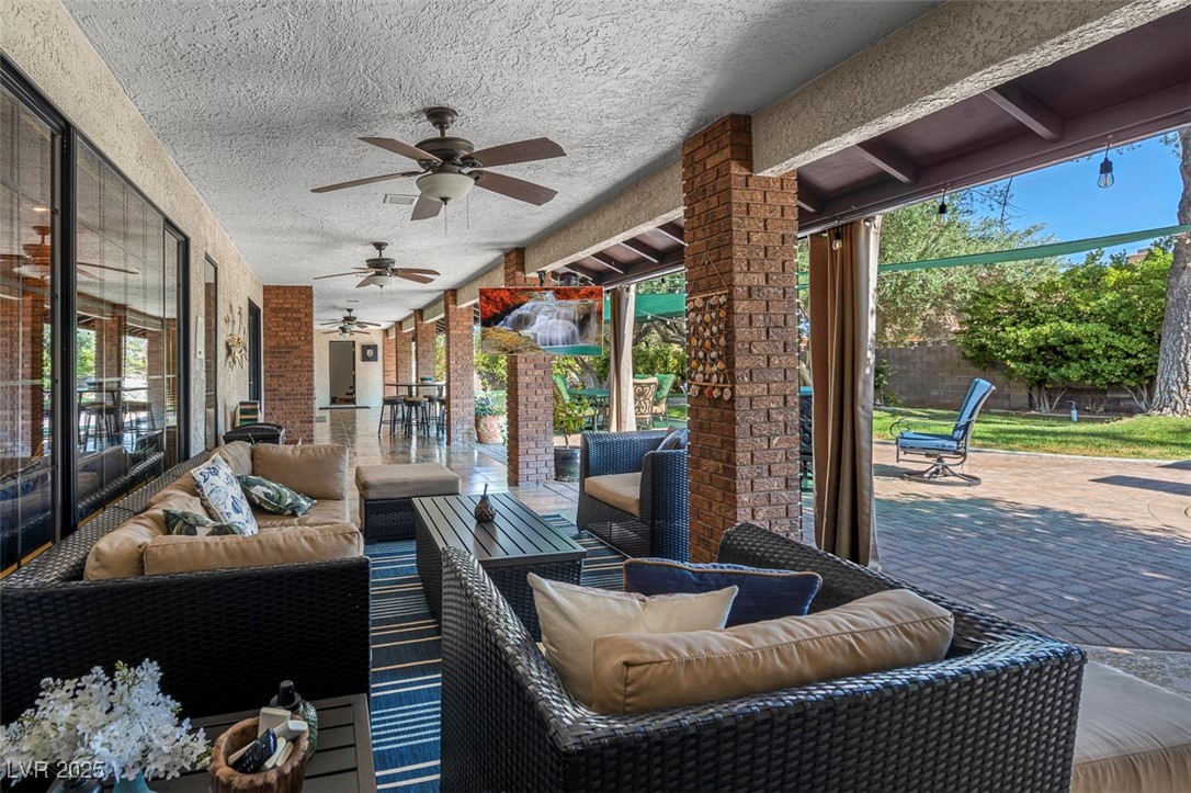 3219 S Torrey Pines Drive