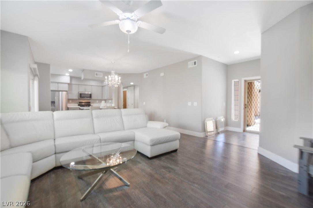 11870 TEVARE Lane 1085