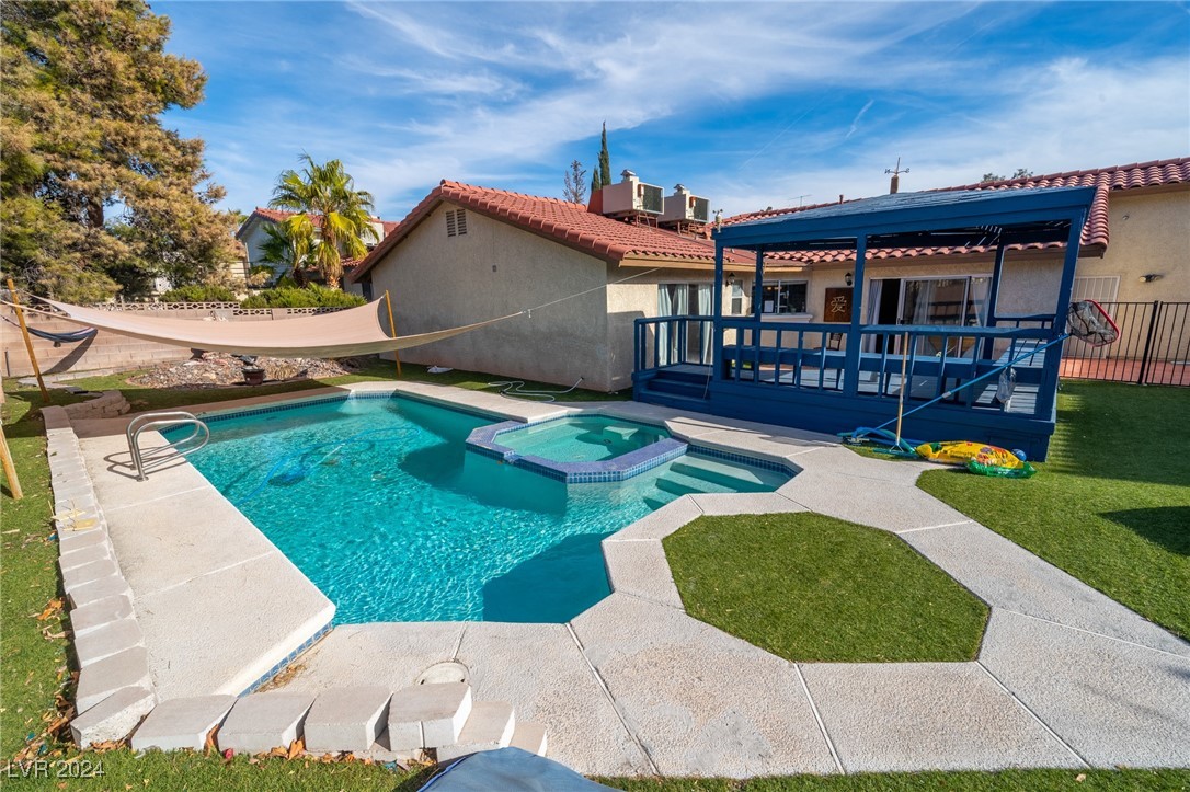 1408 Dolomiti Drive, Las Vegas, Nevada image 3