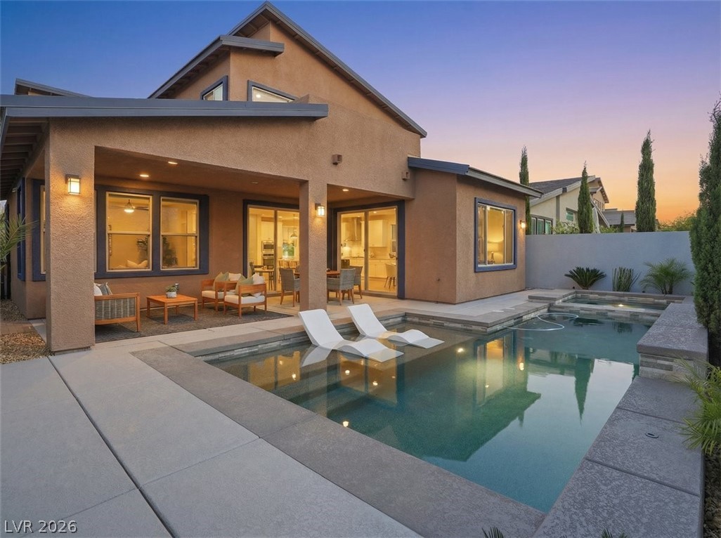 9725 Starlight Ridge Avenue