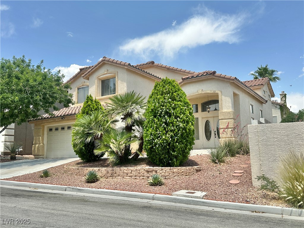 10500 Horseshoe Falls Court, Las Vegas, Nevada image 2