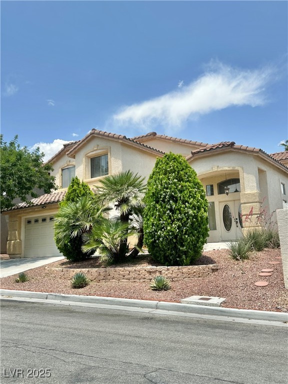 10500 Horseshoe Falls Court, Las Vegas, Nevada image 3