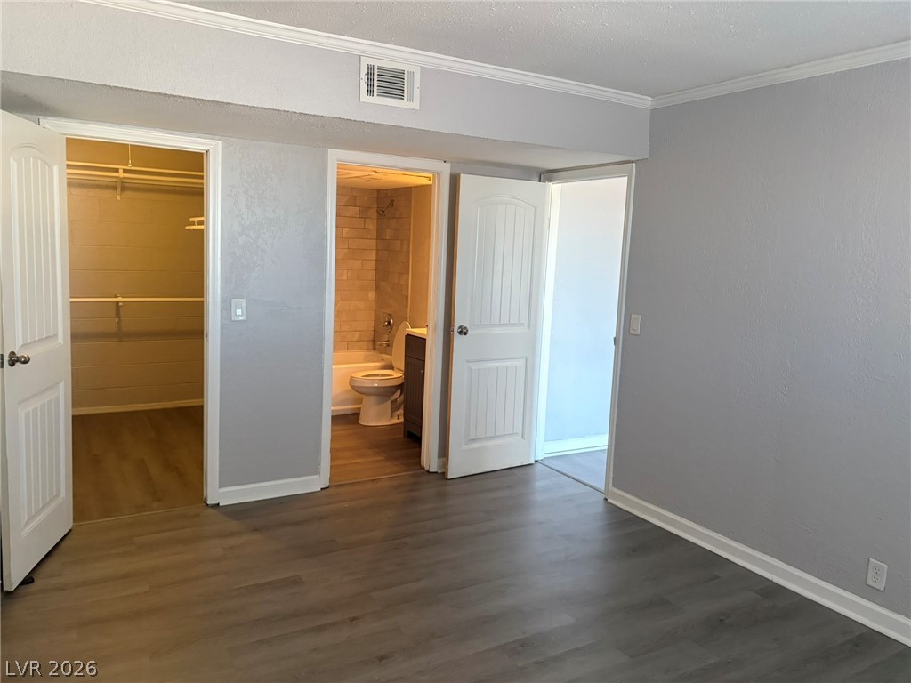 555 S Royal Crest Circle 9
