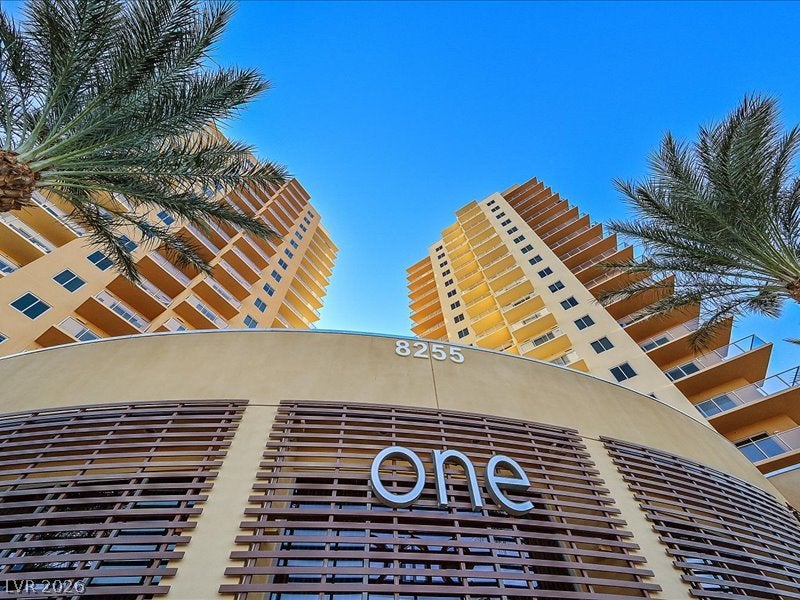 8255 Las Vegas Boulevard 1812