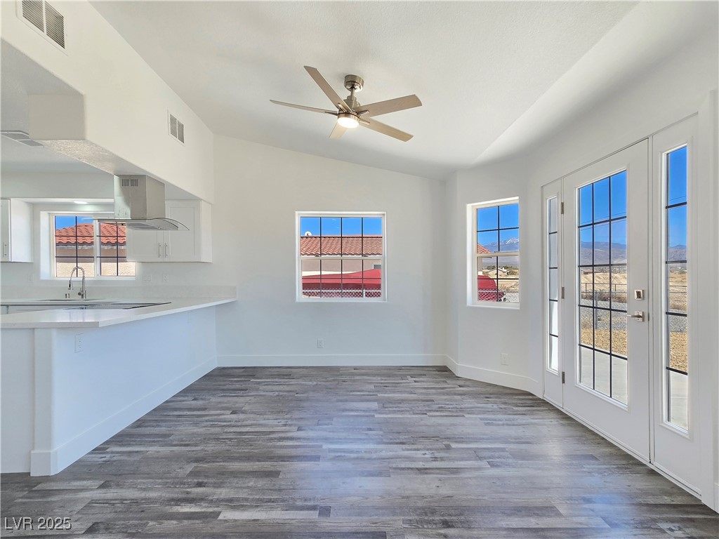 3326 Mount Charleston Drive, Pahrump, Nevada image 11