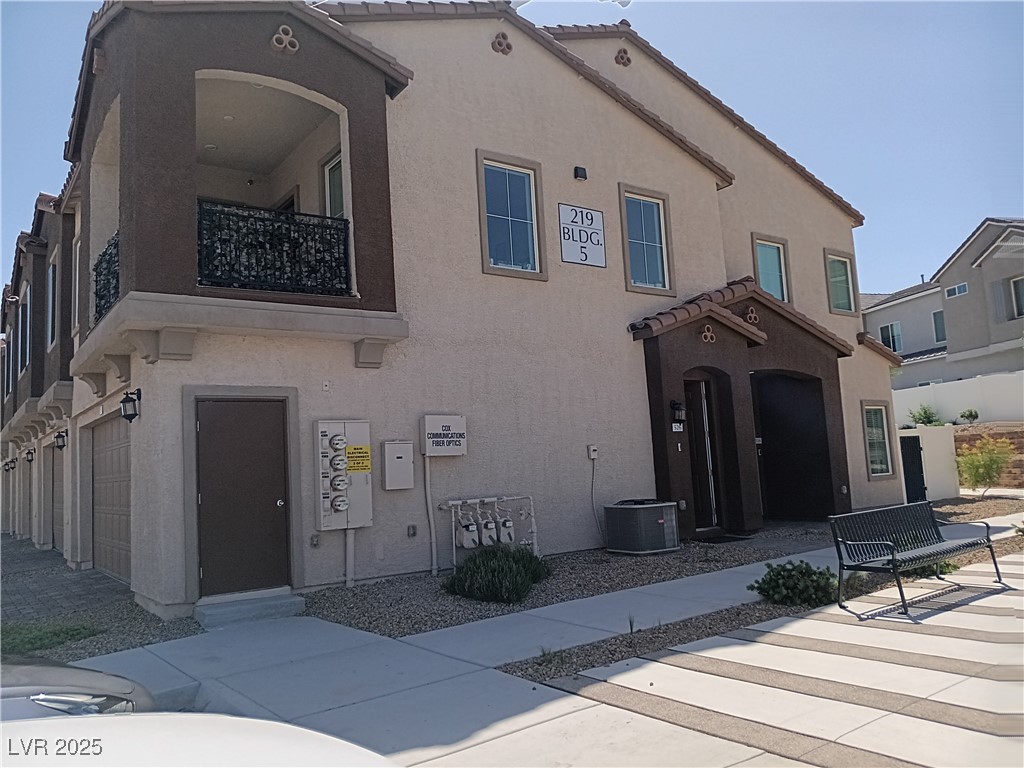 Properties 1 3936609021