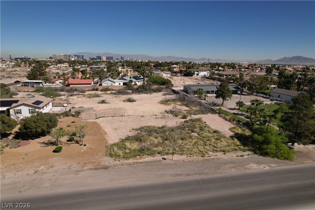 220 E Robindale Road