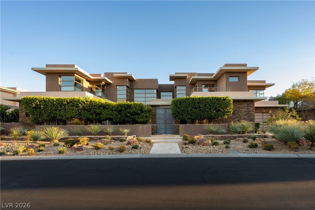 Photo of 91 Hawk Ridge Drive, Las Vegas, NV 89135 (MLS # 2766222)